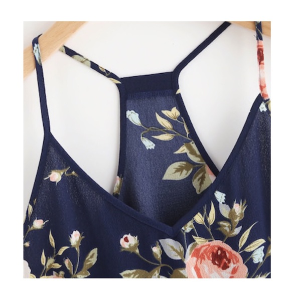 Peplum Halter Cami - Picture 5 of 6